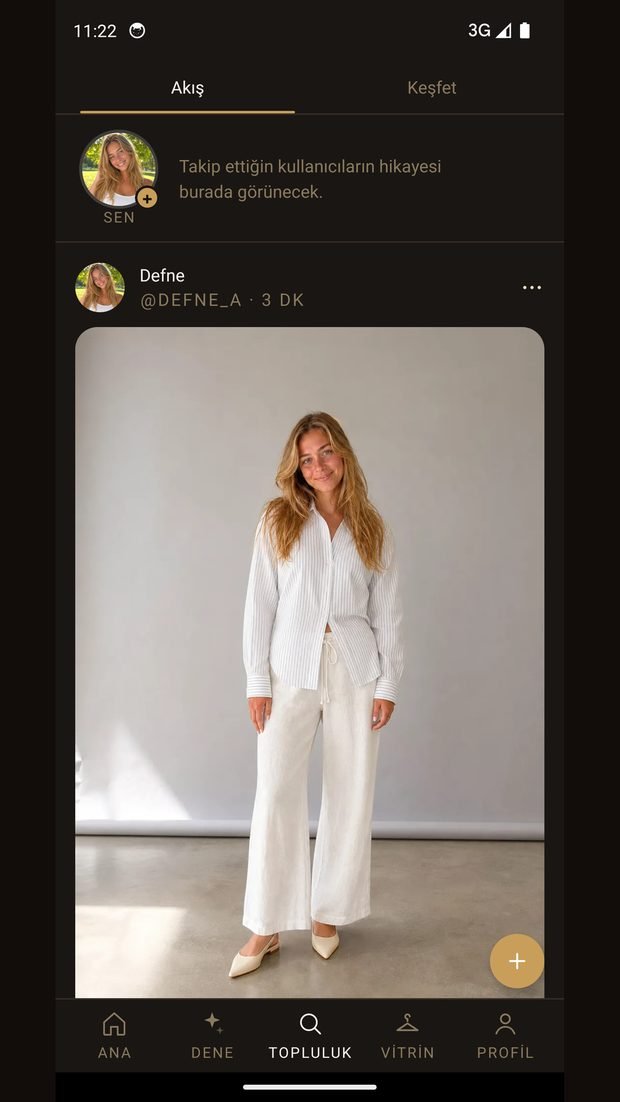 Outfit Lab topluluk akışı